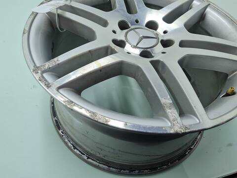 Foto 3ª: LLanta Chapa Mercedes Clase C 160 220 T CDI 204.208) 170CV 125KW FAMILIAR [OM646811] (2008)