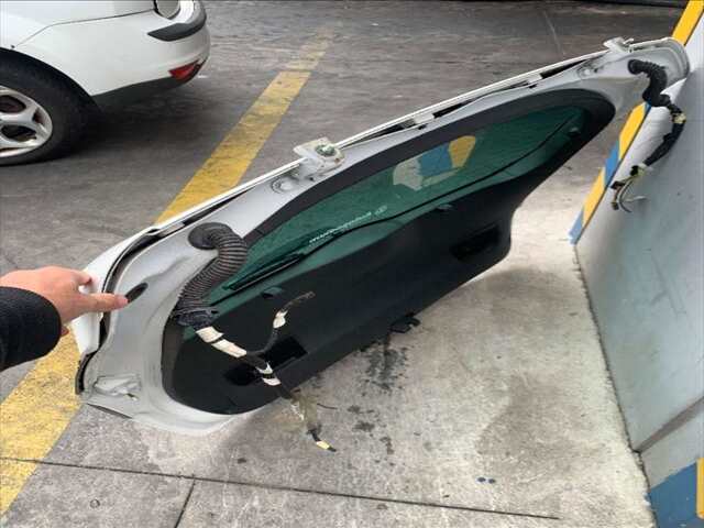 Foto 3ª: Portón Citroen DS4 1.2 TURBO130CV [HN02] (2015)