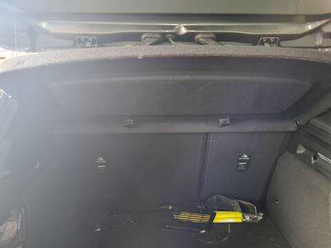 Foto 3ª: Bandeja Trasera Ford Focus ST-LINE 155CV 114KW [M0DC] (2024)