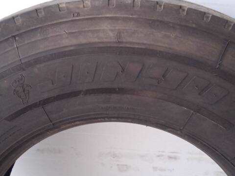 Foto 3ª: Neumatico Renault Camion 2.4 DIESEL 72CV 53KW 8140.61.235 CAJA/CHASIS