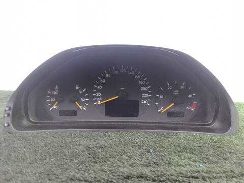 Cuadro de Instrumentos Mercedes Clase E 180 E 220 CDI 210.006) 136CV 100KW