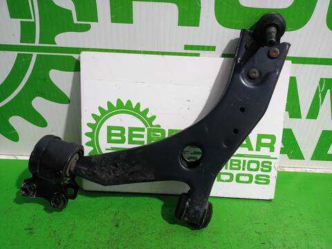Foto 2ª: Brazo Suspension Delantero Derecho Ford Focus 1.6 16V CAT BERLINA 101CV 74KW [HWDA] (2006)