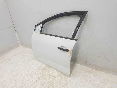 Foto 3ª: Puerta Delantera Izquierda Dacia Sandero ESSENTIAL (2022)