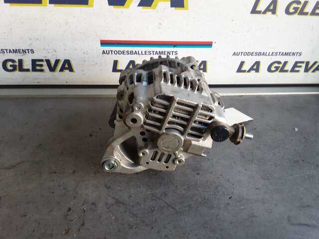Foto 2ª: Alternador Renault Vel Satis 3.5 V6 245CV [V4Y 701] (2003)