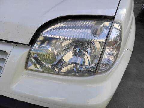 Faro Izquierdo Nissan X-Trail YD22 T30)