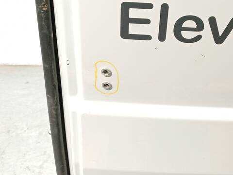 Foto 4ª: Puerta Trasera Derecha Fiat Doblo BLUEHDI 100 102CV 75KW FURGONETA [YHT] (2023)
