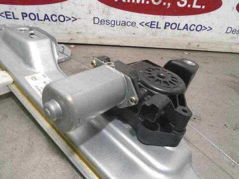 Foto 4ª: Elevalunas Manual Trasero Izquierdo Nissan Qashqai 360 116CV 85KW [HRA2] (2015)