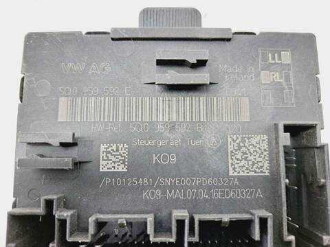 Foto 3ª: Modulo Confort BCM Volkswagen Passat ADVANCE BMT 120CV 88KW [DCX] (2016)