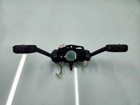 Mando Multifuncion Seat Leon I-TECH 105CV 77KW