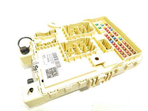 Foto 2ª: Caja Reles Fusibles Hyundai Tucson 1.6 T-GDI 150CV 110KW [G4FP] (2023)