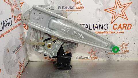 Foto 3ª: Elevalunas Manual Trasero Izquierdo Toyota Auris ADVANCE 112CV 82KW [N47C16A] (2015)