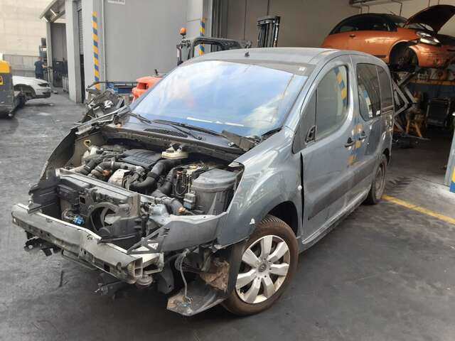 Caja Reles Fusibles Citroen Berlingo 1.6 HDI 90CV