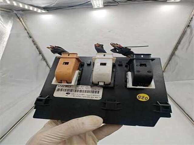 Foto 2ª: Centralita Motor ECU Seat Altea 1.9 ERENCE [1.9 LTR. - 77 KW TDI] [BXE]