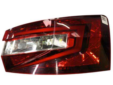 Piloto Trasero Derecho Skoda Superb 2.0 TDI 4X4