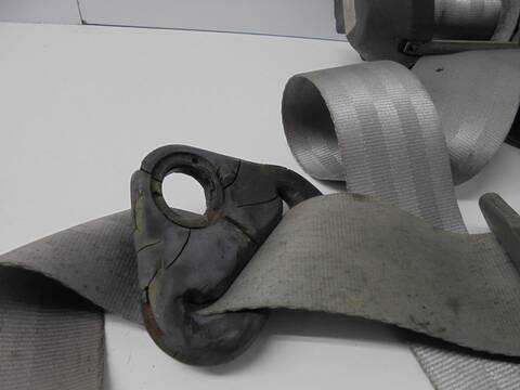Foto 4ª: Cinturón Trasero Derecho Nissan Micra 1.2 CAT 80CV 59KW [CR12] (2004)
