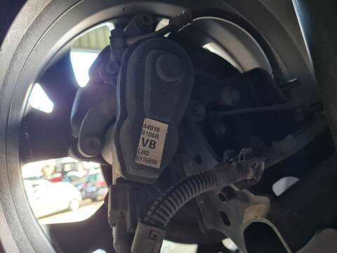 Pinza Freno Trasera Izquierdo Renault Arkana TECHNO 140CV 103KW