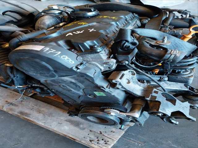 Foto 2ª: Motor Completo Audi A4 1.9 TDI [D AWX] (2002)