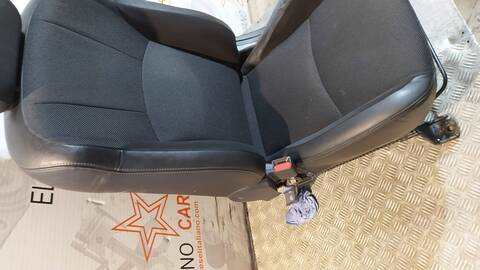 Foto 4ª: Asientos Traseros Toyota Prius EXCLUSIVE 156CV 115KW [4HNDW12MTED4] (2008)