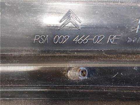 Foto 3ª: Piloto Trasero Derecho Citroen C4 2.0 HDI PICASSO 136CV 100KW [RHJ-DW10BTED4] (2007)