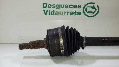 Foto 2ª: Transmision Delantera Izquierda Mercedes Clase V 200 2.3 TD CAT 98CV 72KW (1998)