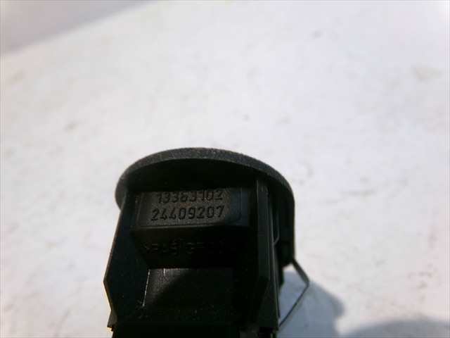 Foto 4ª: Botonera Elevalunas Opel Meriva 1.6 G 2003-2010 [Z16SE] (2003)