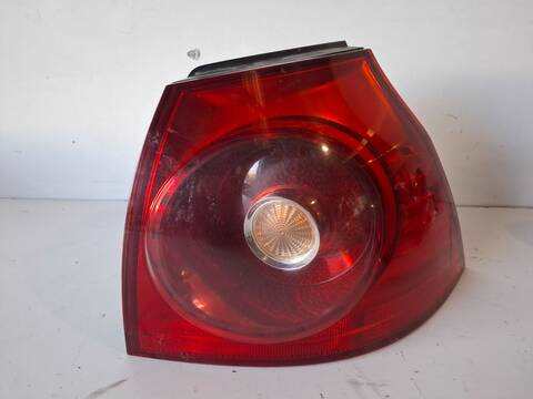 Foto 1ª: Piloto Trasero Derecho Volkswagen Golf CONCEPTLINE E) 140CV (2003)