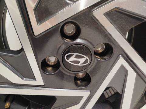 Foto 4ª: LLanta Chapa Hyundai i20 1.0 T-GDI 101CV 74KW [G3LF] (2024)