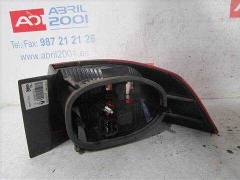 Piloto Trasero Izquierdo Renault Laguna 2.2 DCI BG0F) 150CV 110KW