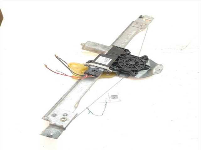 Elevalunas Eléctrico Delantero Izquierdo Renault Captur 1.5 DCI 110