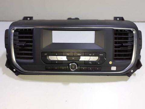 Foto 2ª: Sistema Audio Radio CD Citroen Jumpy 98CV 72KW (2016)