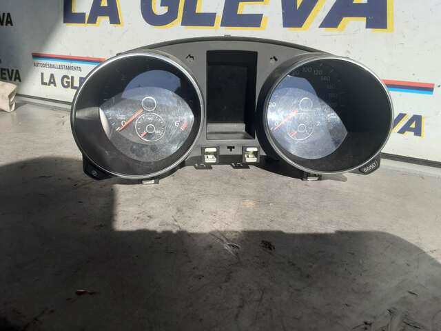 Foto 1ª: Cuadro de Instrumentos Volkswagen Golf 1.6 TDI 105CV 0CV [CAYC] (2010)