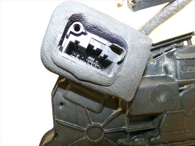 Foto 4ª: Cerradura Puerta Delantera Izquierda Skoda Spaceback 1.4 TDI 2013-2019 [CUS] (2016)