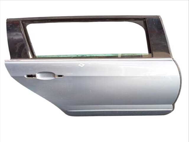 Foto 3ª: Puerta Trasera Derecha Peugeot 5008 2.0 HDI 150 - BLUEHDI 150 (2009)