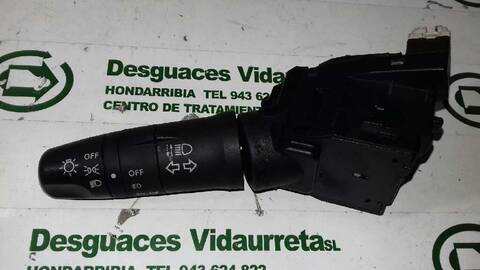 Mando Luces Nissan X-Trail 2.2 16V TD CAT 114CV 84KW T30)
