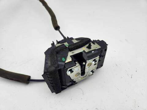 Cerradura Puerta Trasera Izquierda Nissan Qashqai ACENTA 116CV 85KW