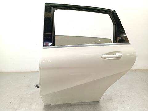 Foto 1ª: Puerta Trasera Izquierda Mercedes Clase B 150 B 180 CDI 246.200) 109CV 80KW [651901] (2013)