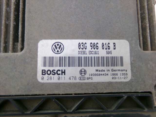 Foto 3ª: Centralita Motor ECU Volkswagen Golf 1.9 TDI SERIE 5,2004-2008 [BKC] (2004)
