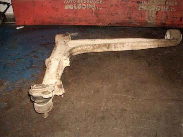 Foto 2ª: Brazo Suspension Delantero Derecho Volkswagen Transporter 1.9 TD [ABL]