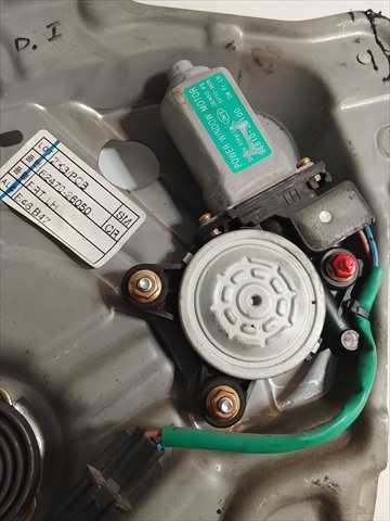 Foto 3ª: Elevalunas Eléctrico Delantero Izquierdo Hyundai Santa Fe 2.0 D [D 4EA] (2002)