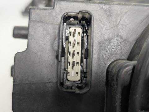 Foto 3ª: Faro Derecho Nissan Qashqai TEKNA SPORT 131CV 96KW (2012)