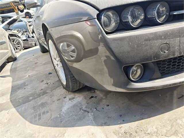 Foto 2ª: Paragolpes Delantero Alfa Romeo 159 1.9 JTDM 16V DISTINCTIVE [1.9 LTR. - 110 KW JTD (M) 16V CAT] [SIN FICHA TECNICA]