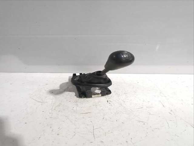 Foto 2ª: Palanca de Cambio Peugeot 107 1.4 HDI 54CV [8HT (DV4TD)] (2005)