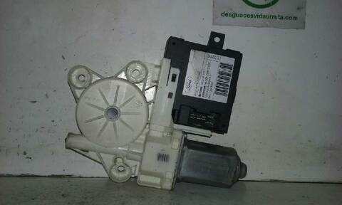 Foto 1ª: Elevalunas Eléctrico Trasero Izquierdo Ford C Max 1.8 TDCI TD CAT 115CV 85KW FOCUS CAP) [KKDA] (2009)