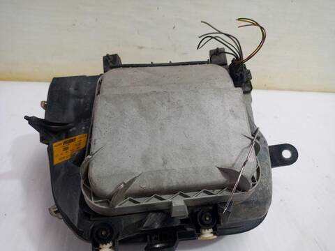 Foto 3ª: Faro Derecho Fiat Doblo 1.9 D ACTIVE 05.2004 ) 63CV [223A6000] (2001)