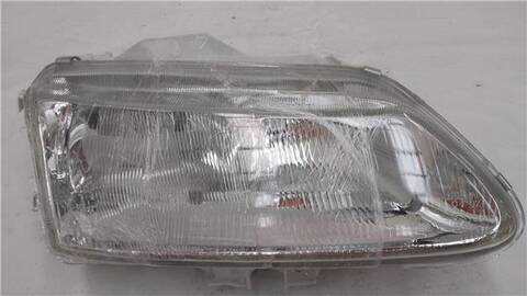 Faro Derecho Renault Laguna VERSION INDEFINIDA
