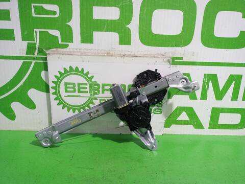 Elevalunas Manual Trasero Derecho Dacia Sandero LAUREATE 90CV