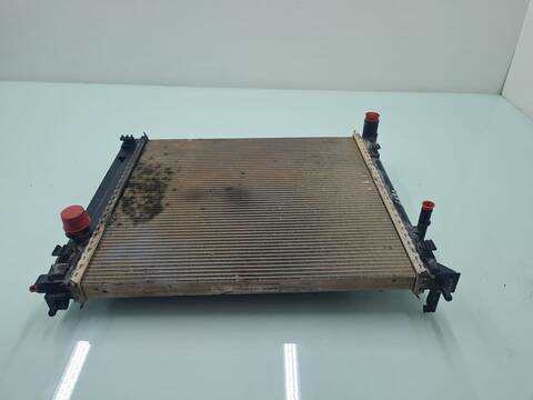 Radiador Motor Nissan NV200 FURGON BASIC M20)