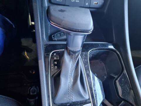 Palanca de Cambio Hyundai Tucson MAXX MILD-HYBRID 2WD 136CV 100KW