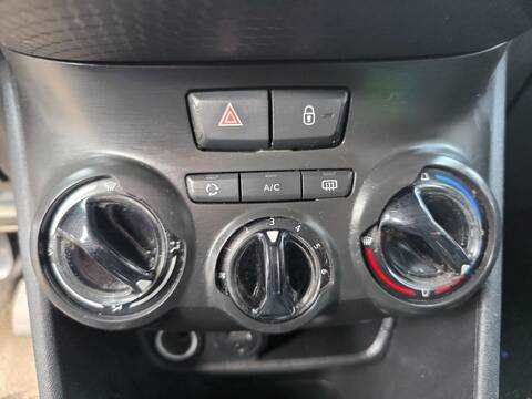 Mando Climatizador Peugeot 2008 STYLE 82CV 60KW