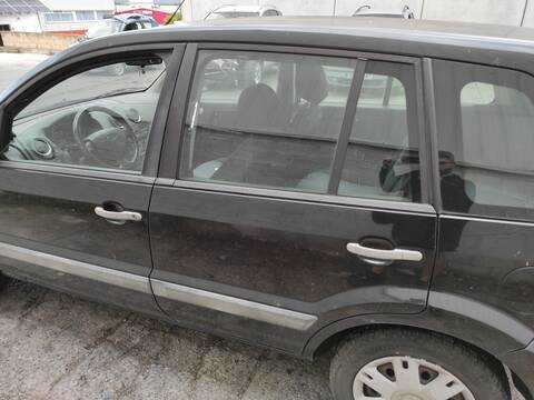 Puerta Trasera Izquierda Ford Fusion FXJA